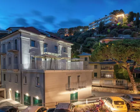 Villa Cadiz Apartments Varazze Hotels in Varazze