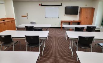 Microtel Inn & Suites by Wyndham Rice Lake