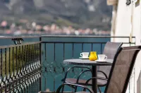Apartments Miramar - Mountain view