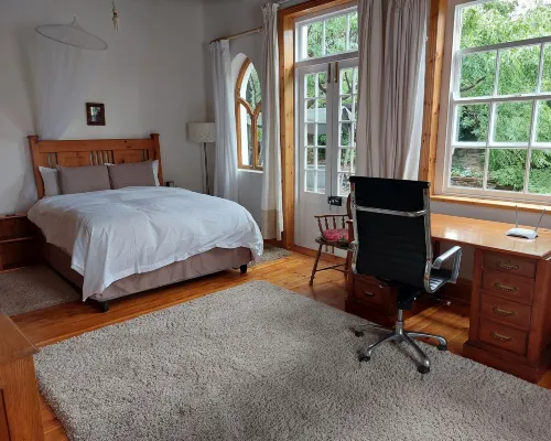 Bethesda Tower Accommodation Hotels in Graaff-Reinet