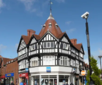 Wrexham Central Stay Apartment Seven Hotels in 