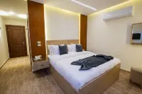 Piccolo Mondo Boutique Hotel