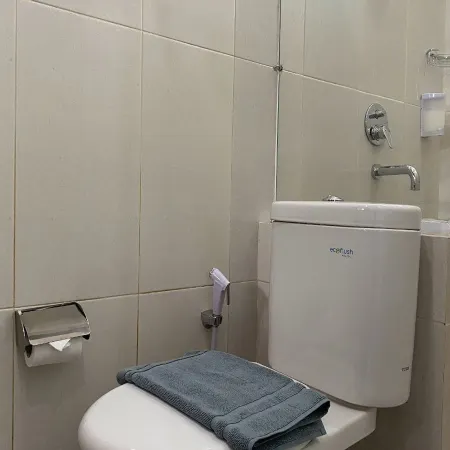 Binumar Guest House
