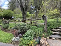 The Ashe Farm Hotels in Marshall