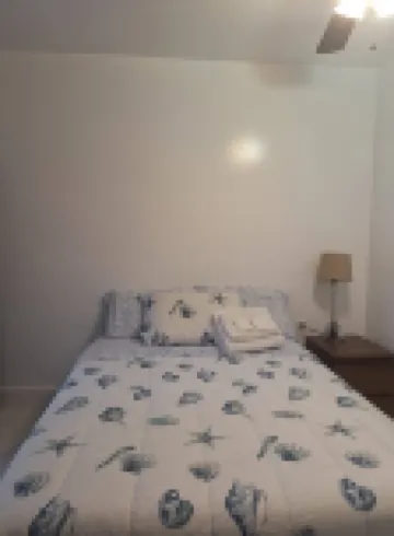 Private Studio Retreat in Vero Beach with Garden View