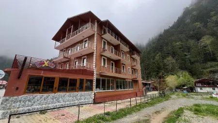 Valoria Hotel Отели в г. Demirkapi