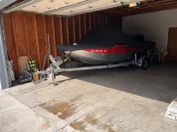 寬敞三卧室度假屋配有船衹/房車停車位