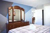 Duplex with Backyard and Putting Green Hotels in Aloha