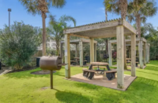 Gulf View Sanctuary with Exclusive Balcony - Beautiful Coastal Escape