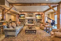 Private Heated Driveway and Firepit - Stunning Ski-in Ski-Out Oasis