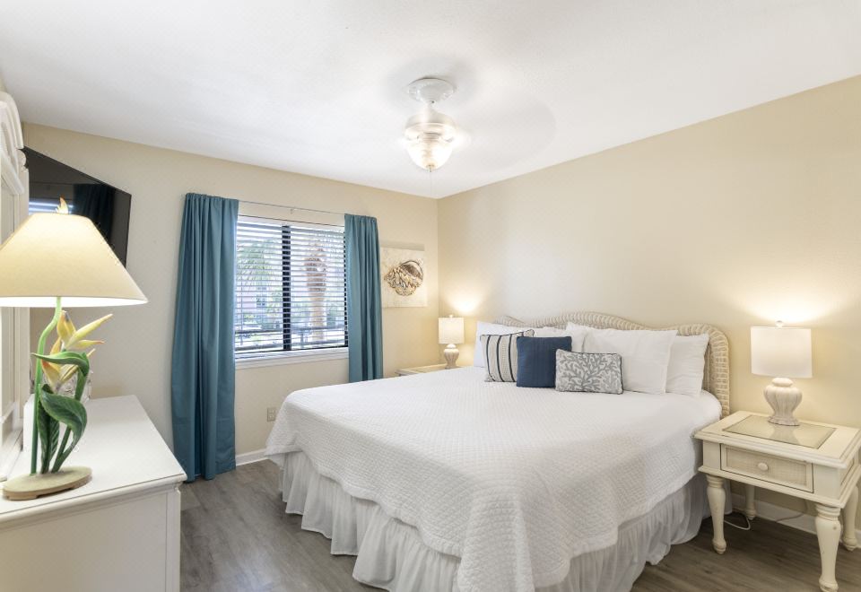 Private Balcony and Beachfront - 0221y12000khpcsvx95C6 R 960 660 R5 D