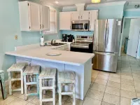 Spectacular Gulf Views and Beach Access - Charming Beachfront Retreat