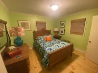 Lakefront Stay on Santee