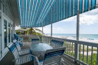 Beach Views and Large Covered Deck - Stunning Coastal Retreat