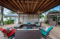 Relaxation Pool and Koi Pond Retreat - Tranquil Tropical Oasis Hotels in Fruit Cove