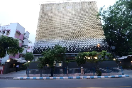 Hotel Gallery 67 Отели рядом с достопримечательностью «Сейнт Джон Черч»