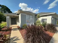 Private Pool and Golf Course Access - Charming Villa Oasis