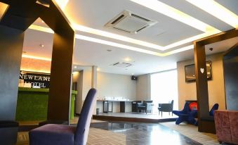 Newland Hotel