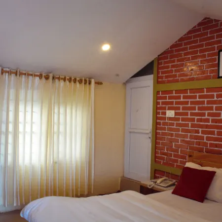 Hotel Young's Stupa Hotels in Kaski