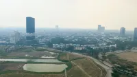 Homey and Well Furnished Studio Sky House Alam Sutera Apartment - 2 Sao