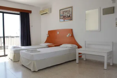 Florea Hotel Apartments
