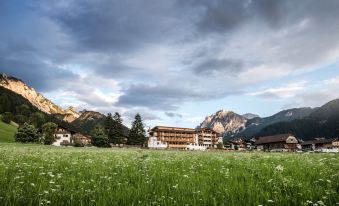 Hotel Mareo Dolomites