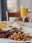 Auberge le Parasol - breakfast
