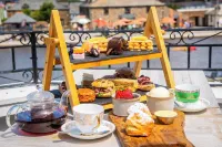 The Falcon Hotel - petit déjeuner