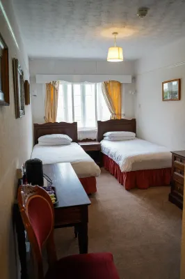 Fox & Hounds Hotel Hotels in West Devon District