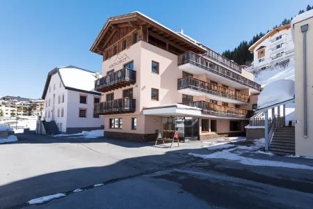 Hotel Abendrot by Alpeffect Hotels Отели рядом с достопримечательностью «Ischgl-Samnaun Ski Resort»