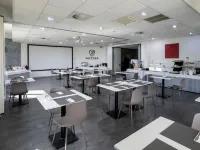 Daytona Business Hotel - Разрешено размещения с домашними животными