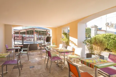 Le Réverbère - la Cuisinerie - l'Hôtellerie