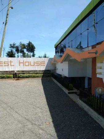 Kape Samaritan Guest House Отели в г. Kapenguria