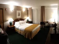 Pleasant Moose Lodge Hotels in Luce County