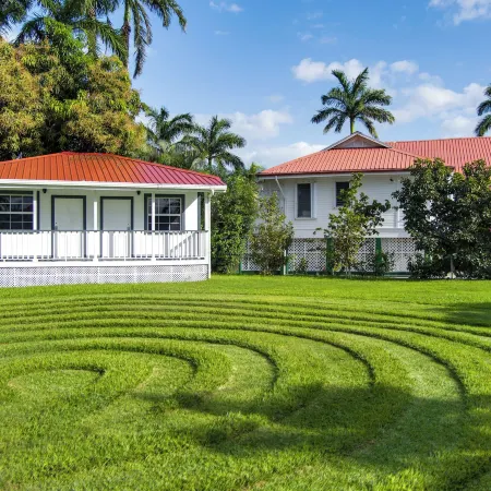 Harbour View Boutique Hotel & Wellness Retreat