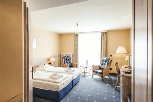 海涅別墅康體和Spa酒店