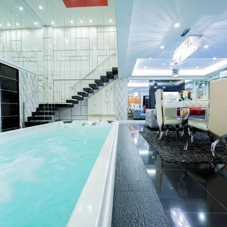 Luks Lofts Hotel & Residences