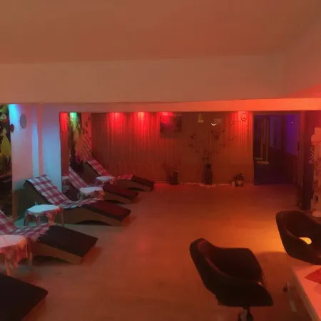 Astoria Life Hotel