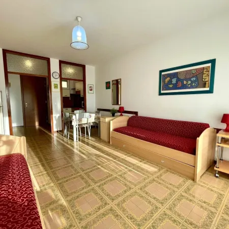 Cozy Studio with Balcony-Beahost