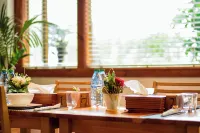 Pine Lodge Maldives - breakfast
