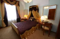 Hotel Leopold I Hotels in 