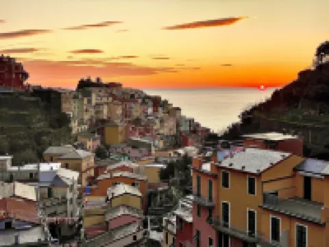 馬納羅拉喬凡尼客房酒店