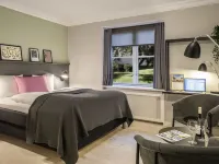 Hotel Fredensborg Store Kro Hotels in Fredensborg