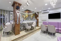 Status by Hotel the Emporio Hotels in Indirapuram
