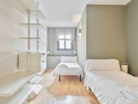 Inside Barcelona Apartments Princep