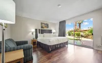 Sol Springs Inn