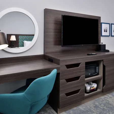 Hampton Inn by Hilton Cedar Falls Downtown
