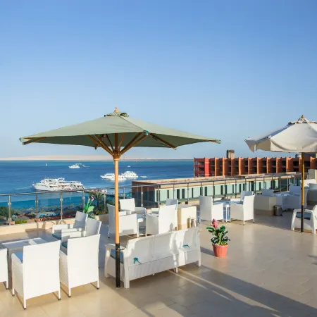 Redcon Suites