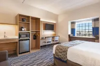 Microtel Inn & Suites by Wyndham Gambrills فنادق في Bowie