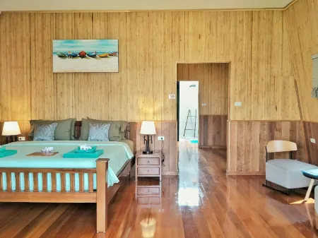 Koh Kood Beach Resort Отели рядом с достопримечательностью «Кут»